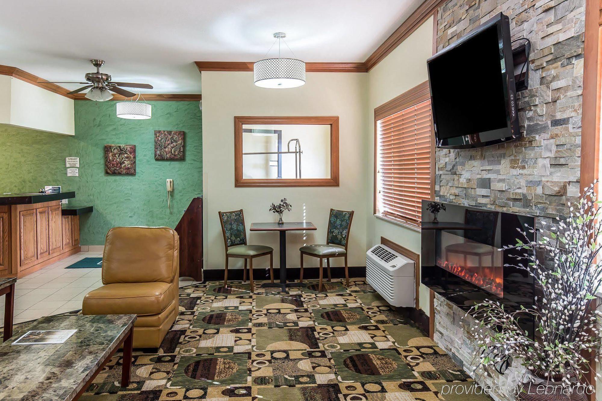 Quality Inn At Collins Road - سيدار رابيدز المظهر الخارجي الصورة